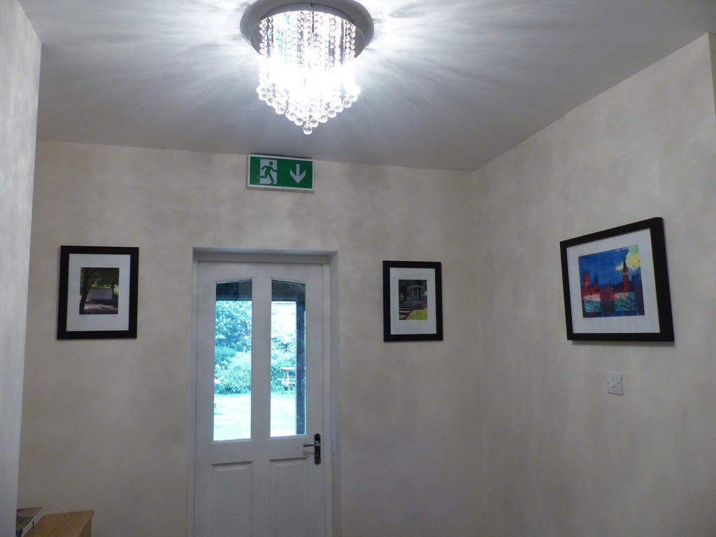 The Sun Inn Englefield Green Szoba fotó